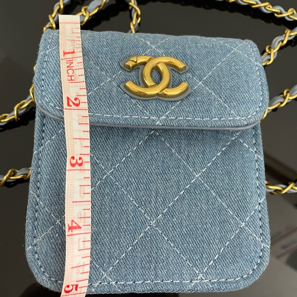 CC makeup line gift bag - Picture 4 of 9